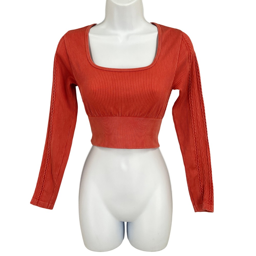 OFFLINE by Aerie Crop Top Womens Small Coral Orange Ribbed Braided‎ Sleeve